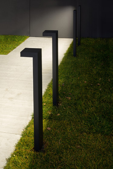 Peak_L | Outdoor floor-mounted lights | Linea Light Group
