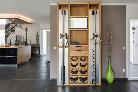 NOHRD Wall Oak | Multi gyms | WATERROWER | NOHRD