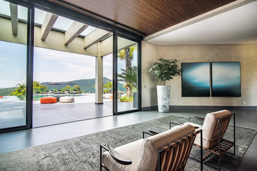 Lake House | Manufacturer references | FLORIM
