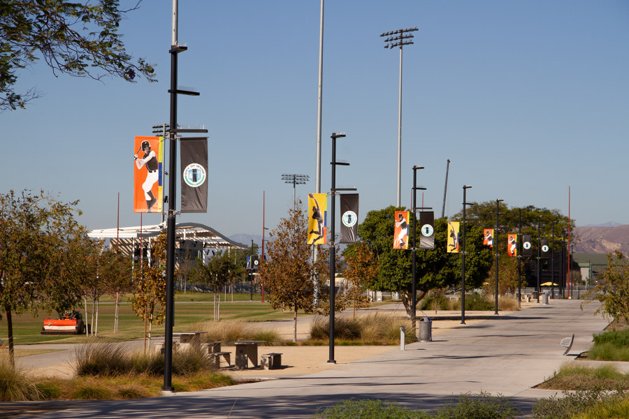 Diseño y funcionalidad en un parque polideportivo en Irvine | Manufacturer references | Urbidermis
